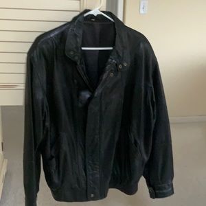 Men’s Italian leather jacket. Size XXL